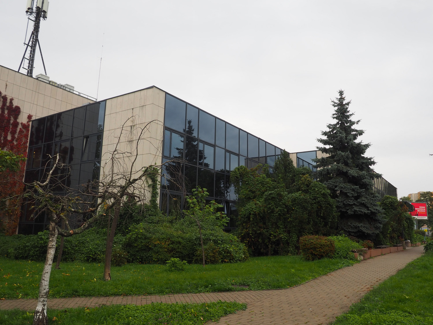 Zdjęcie architektury budynku Budynek biurowy